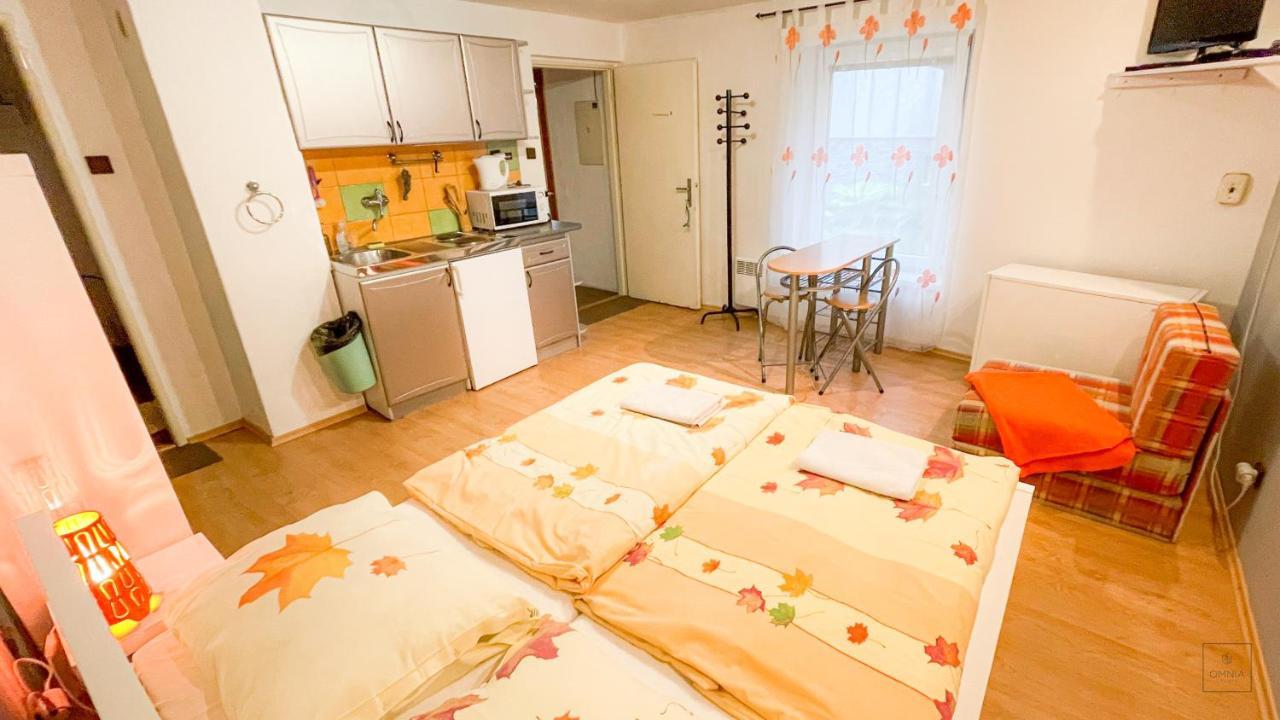Apartment Jursport Zavazna Poruba Екстер'єр фото
